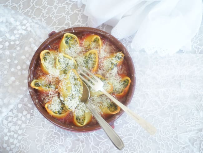 Conchiglioni farcis courgette menthe