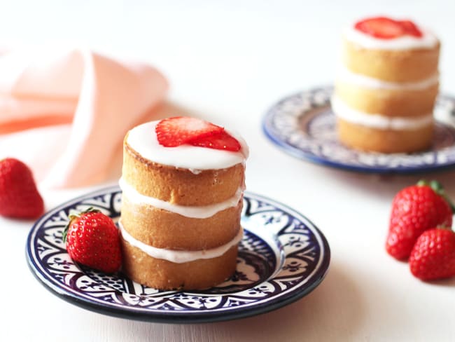 Mini layer cakes à la fraise
