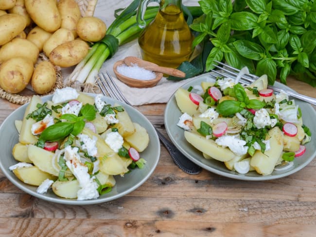 Salade de pommes de terre nouvelles au basilic et mozzarella di buffala