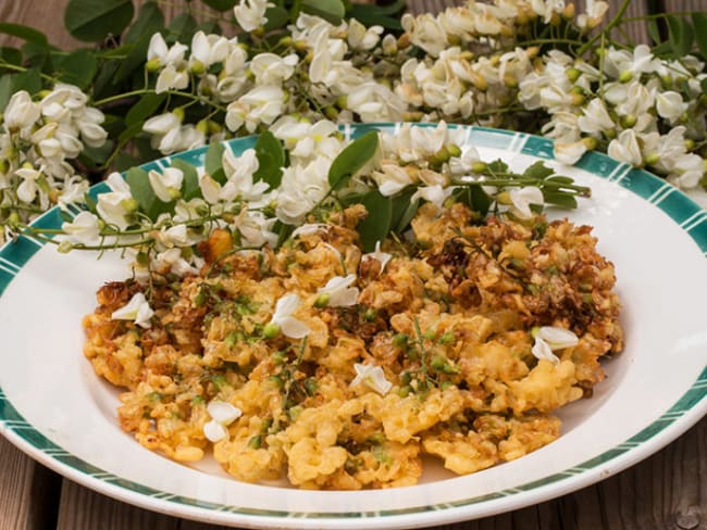 Beignets de fleurs d'acacia à la bière blonde