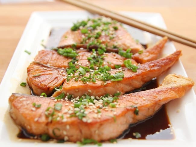 Pavé de saumon Teriyaki et graines de sésame
