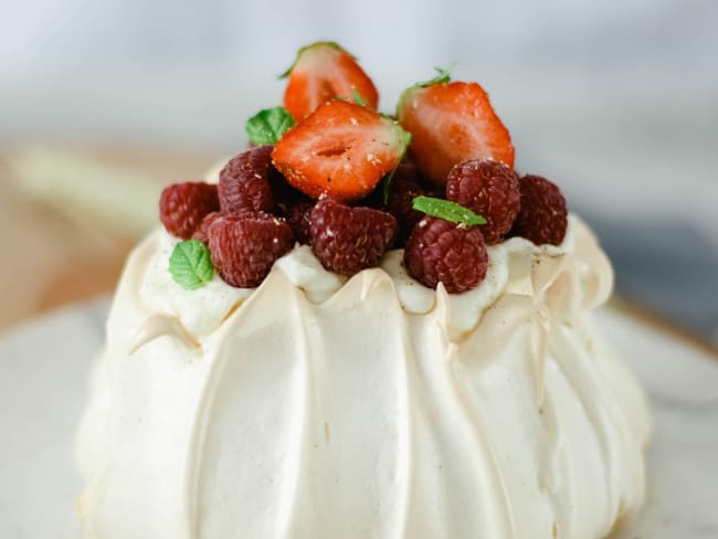 Pavlova aux fruits rouges