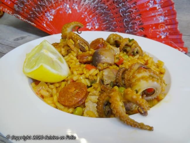 Riz à l'espagnole au poulpe comme une paella