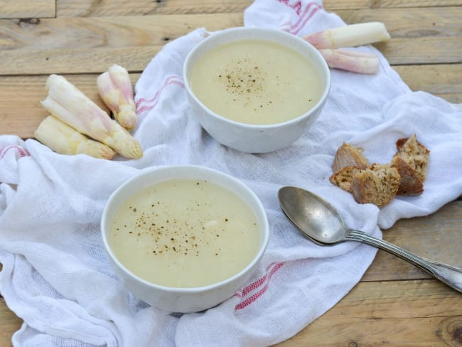 Velouté printannier d'asperges