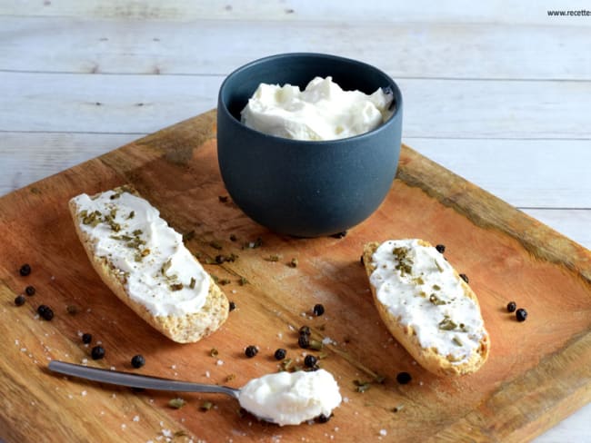 Faire son fromage frais à tartiner maison