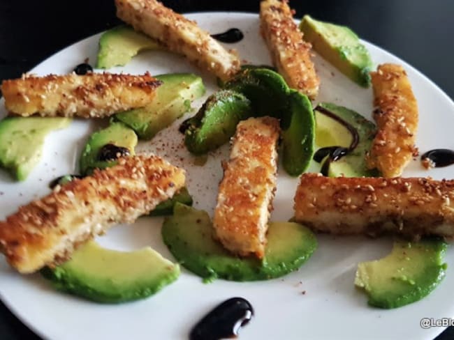 Frites d'halloumi et avocat