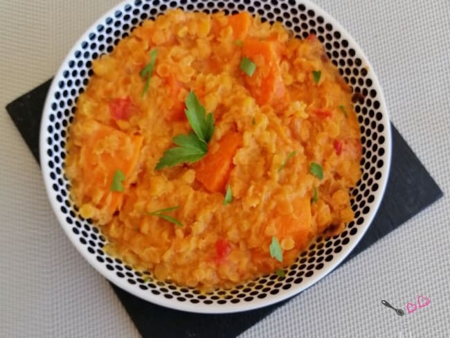 Dhal de lentilles corail et patate douce