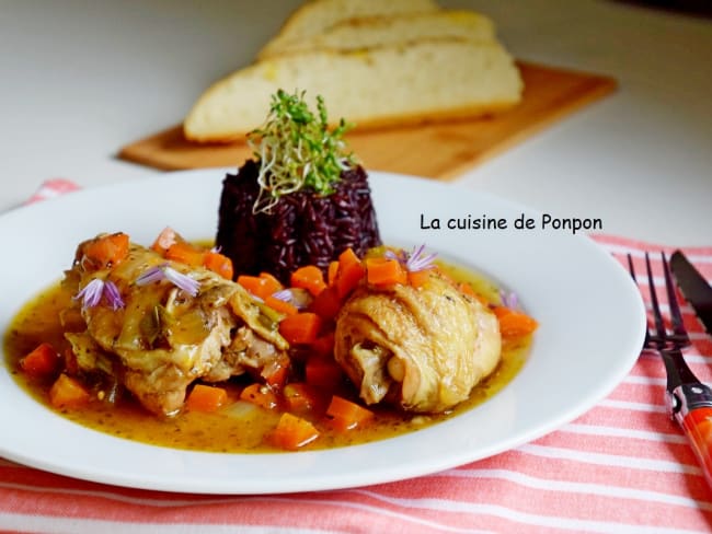 Succulent poulet aux carottes à la bière de Chimay et riz noir