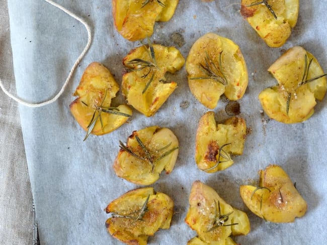 Pommes de terre écrasées au four