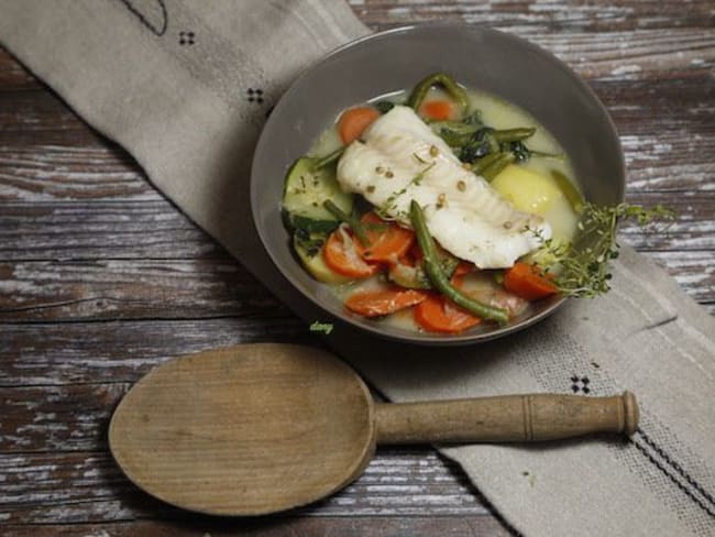 Nage de cabillaud aux légumes nouveaux