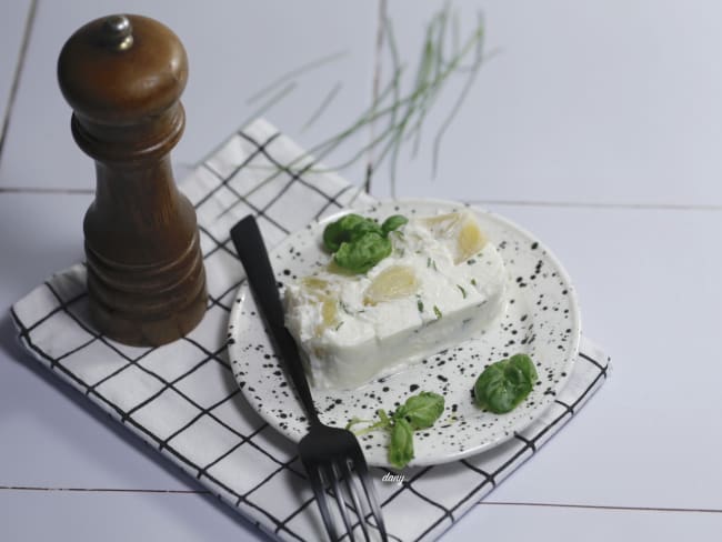 Terrine de poireaux au fromage frais ail et fines herbes