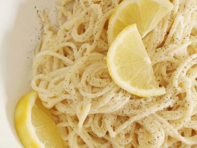 Spaghetti à l'ail et au citron