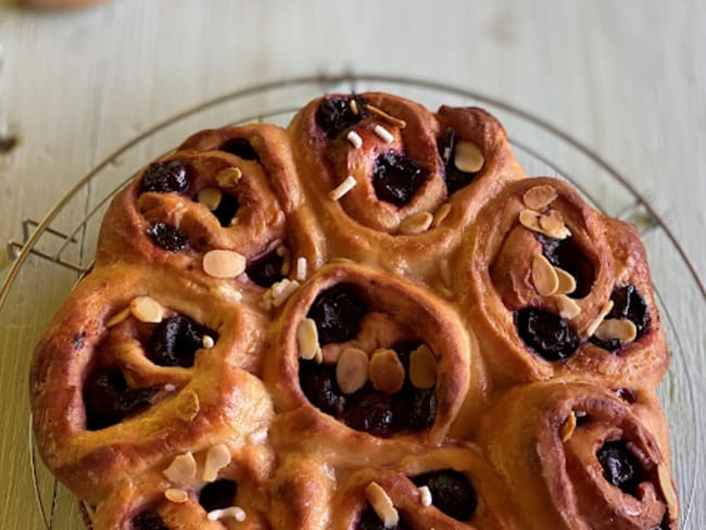 Brioche aux cerises / Amandes