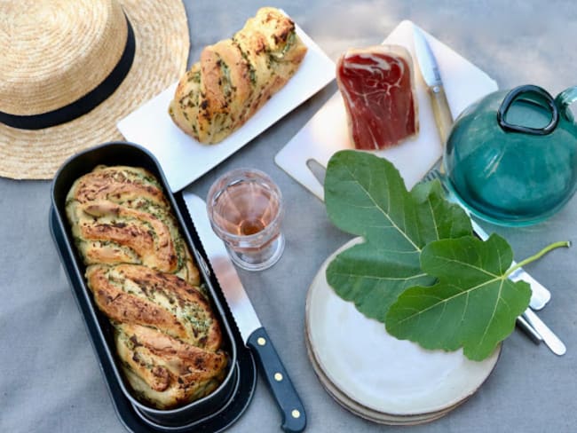 Babka au fromage frais et herbes fines