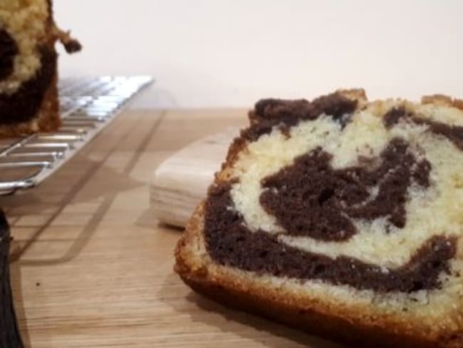 Le cake marbré vanille chocolat facile