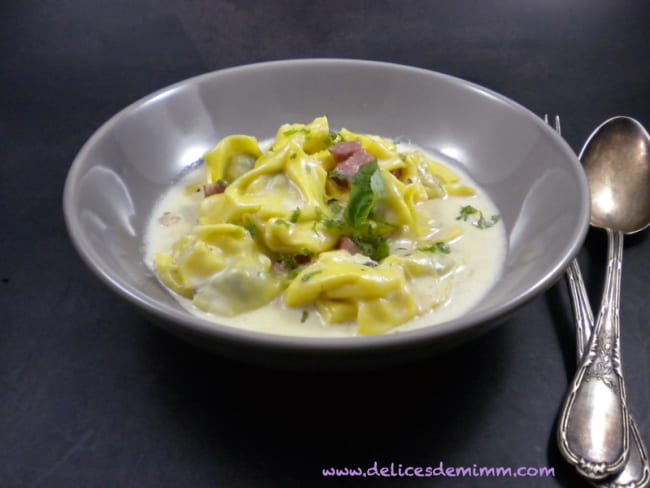 Tortellini à la crème de parmesan