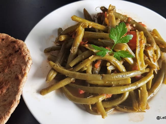 Haricots verts sautés à la chermoula et à la tomate