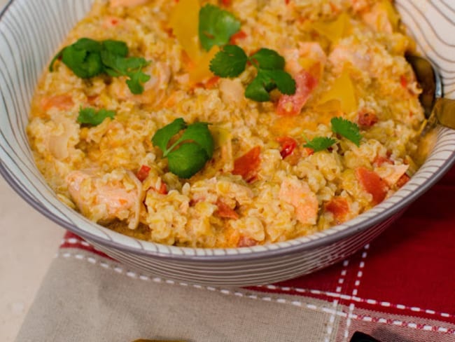 Boulgour au saumon, petits légumes et lait de coco au curry