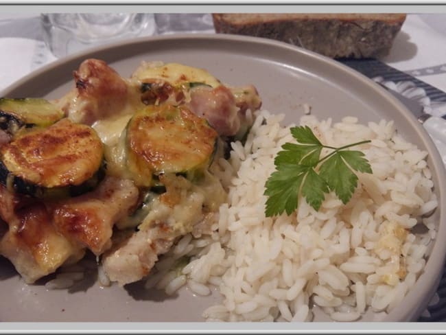 Gratin de courgettes au piment doux et poitrine fumée