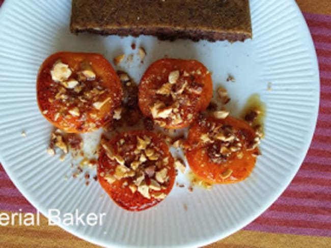 Abricots pôelés et amandes caramélisées