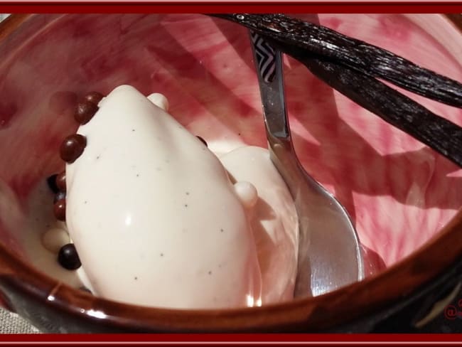 Crème glacée au mascarpone vanillé