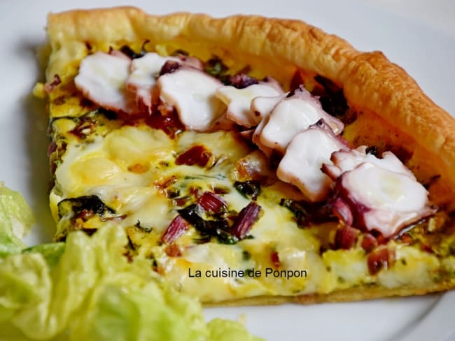 Tarte aux fanes de betterave rouge, ail des ours et poulpe de roche fumé