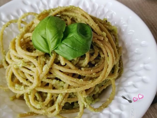 Crème pesto de brocoli et ricotta