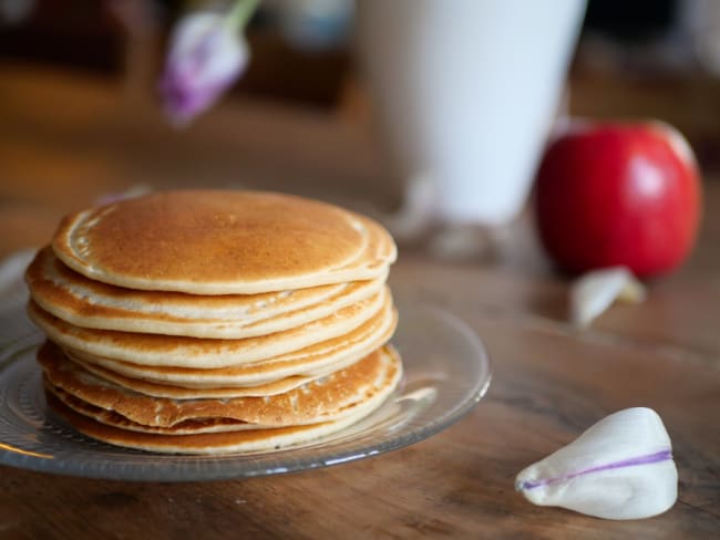 Pancakes végétaliens moelleux sans sucres ajoutés