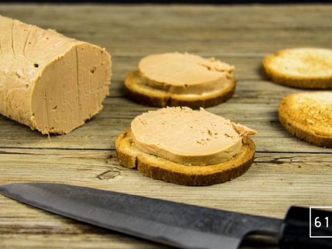 Parfait de foie gras de canard au torchon 