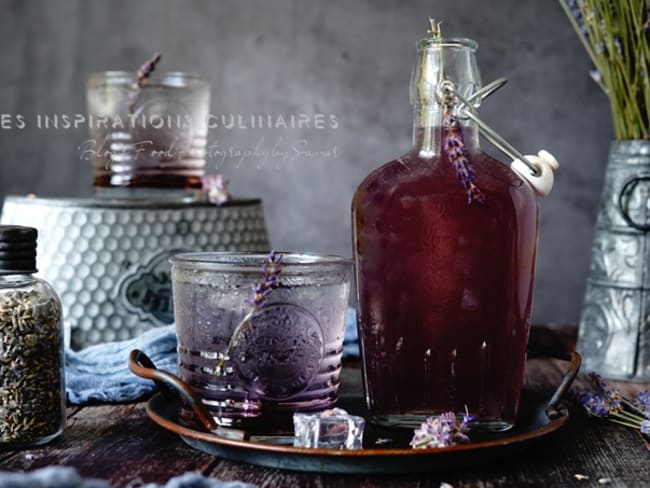 Sirop de lavande pour cocktails et desserts