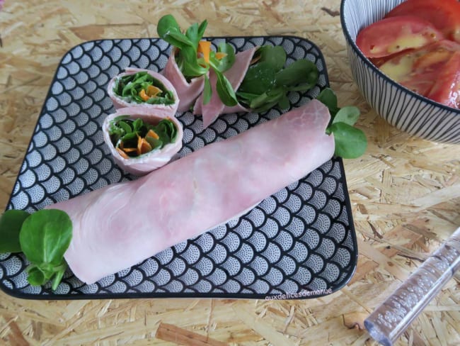 Roulés de jambon à la mâche, carotte et St-Môret