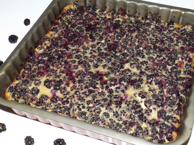 Clafoutis aux mûres sauvages