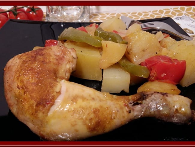 Cuisses de poulet rôti à l’huile d’argan et aux petits légumes : tomates, poivrons, pommes de terre