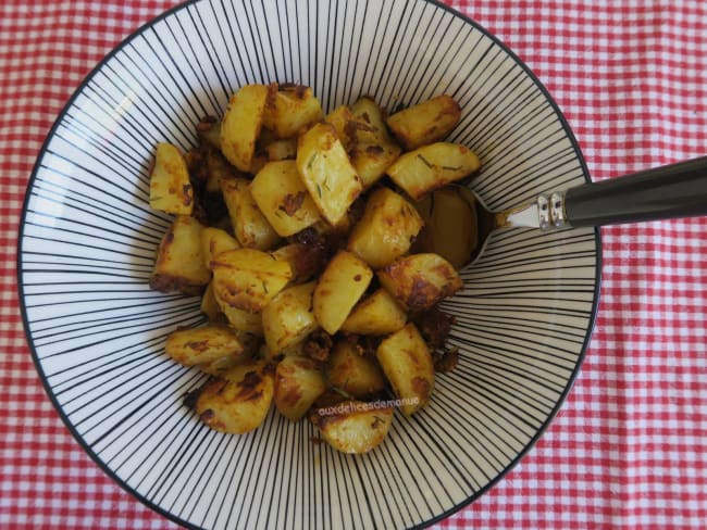 Pommes de terre rôties au pesto rouge