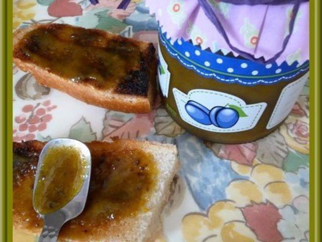 Confiture de prunes vanillées