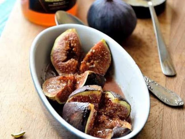 Figues rôties au miel et aux épices