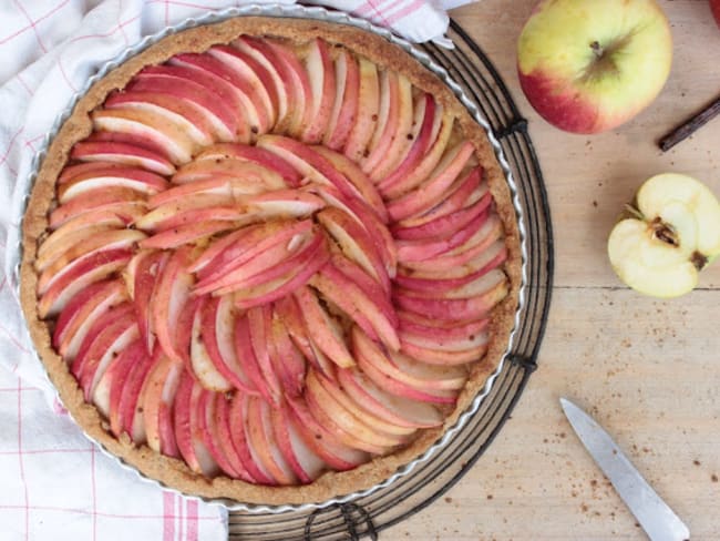 Tarte aux pommes, pâte levée au vin blanc