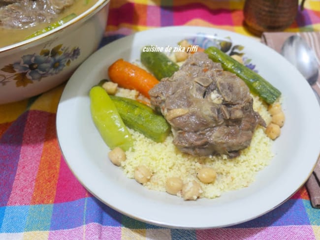 COUSCOUS CONVIVIAL A L'AGNEAU DU QUOTIDIEN