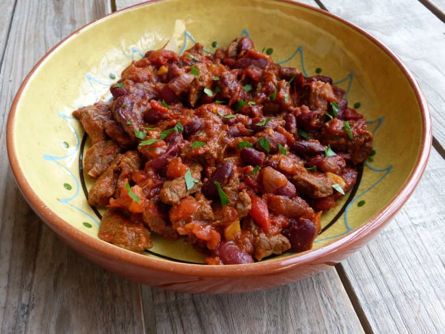 Chili con carne au paprika fumé