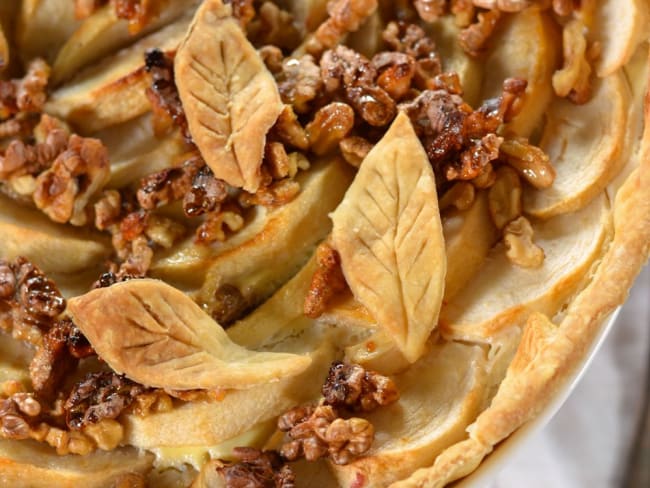 Tarte aux pommes et noix caramélisées