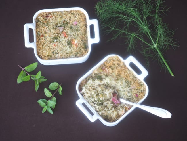 Riz au four parfumé aux herbes aromatiques