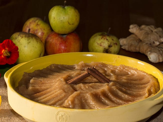 Compote de pommes au gingembre et cannelle