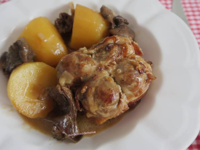 Cuisses de poulet farcies aux cèpes, pommes de terre aux champignons forestiers au Cookéo ou pas