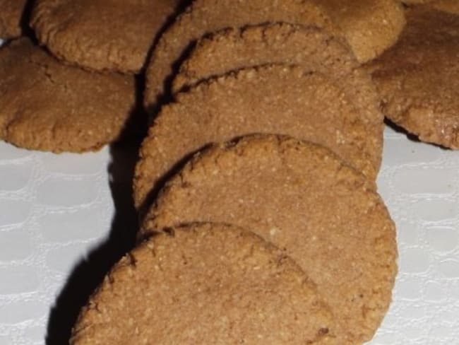 Biscuits au cacao et aux amandes