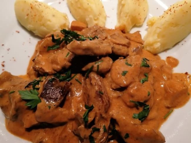 Bœuf Stroganoff aux cèpes 