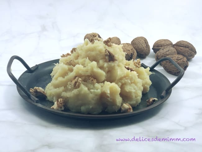 Stoemp aux panais, pommes et noix panais