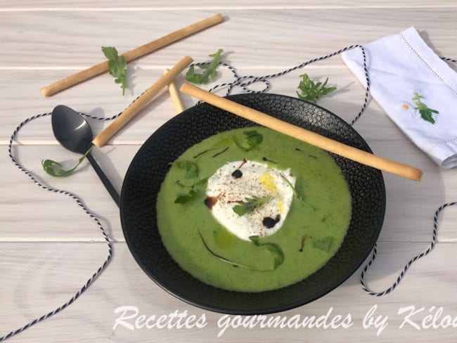 Soupe de roquette et burrata