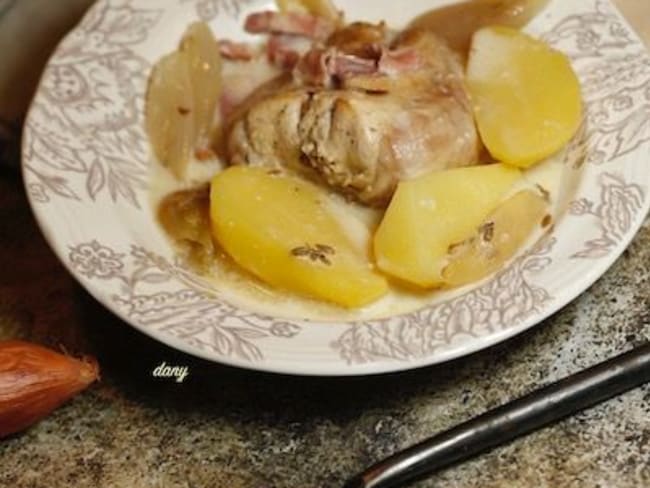 Lapin au Vouvray échalotes et graines de fenouil