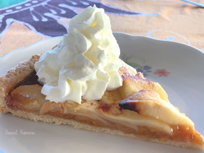 Les tarte aux pommes et à la confiture de bananes