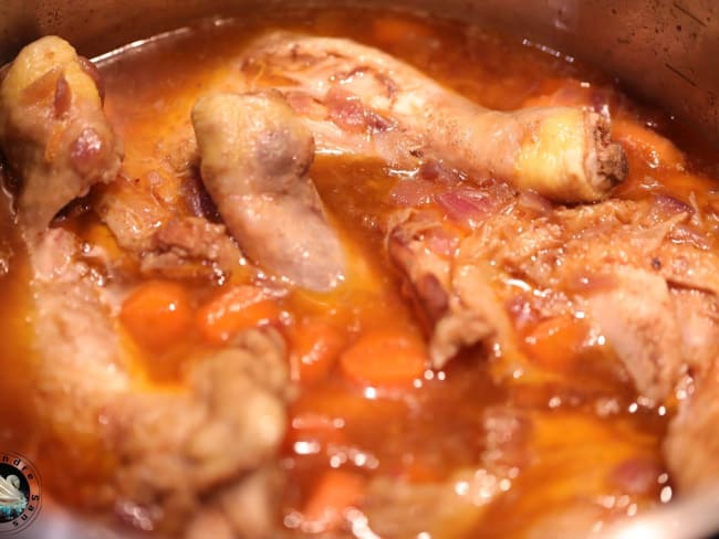 Cuisses de poulet en cocotte